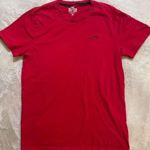 Hollister “Must-Have Collection” Red Tee (M)